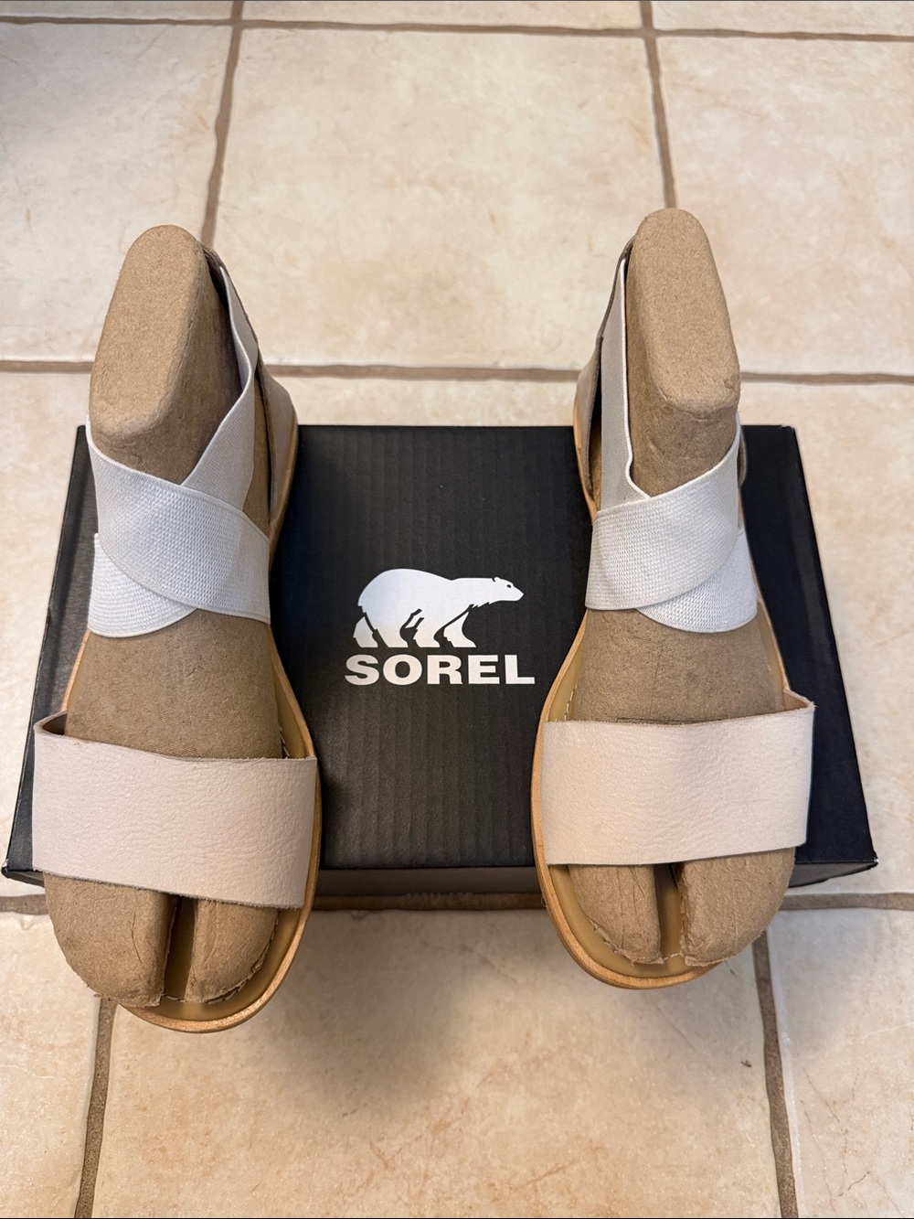 Sorel Women's Light Beige Crisscross Strap Sandals